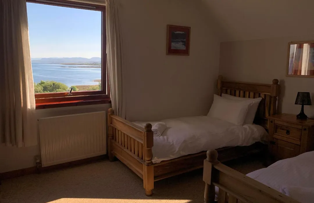 Skye Basecamp Hostel, Broadford Bay, Isle Of Skye-1